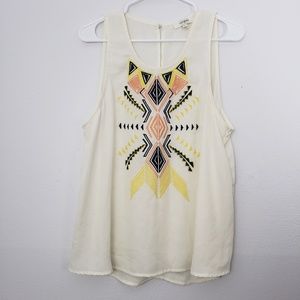 Umgee Tops - Umgee Tribal Embroidered Crew Neck Blouse Umgee Tops - Umgee Tribal Embroidered Crew Neck Blouse